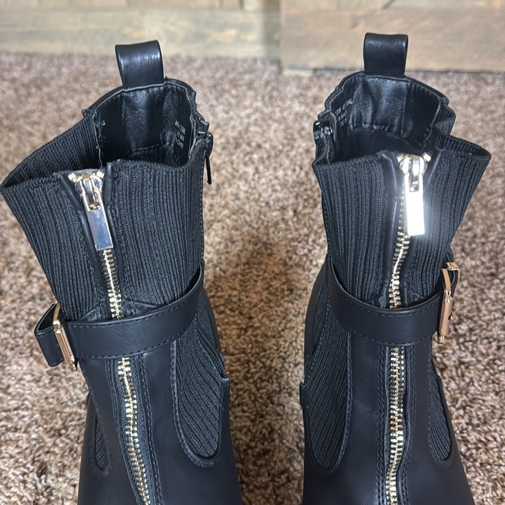 Black lug sole vegan leather combat / moto boots Size 10W - Picture 3 of 12